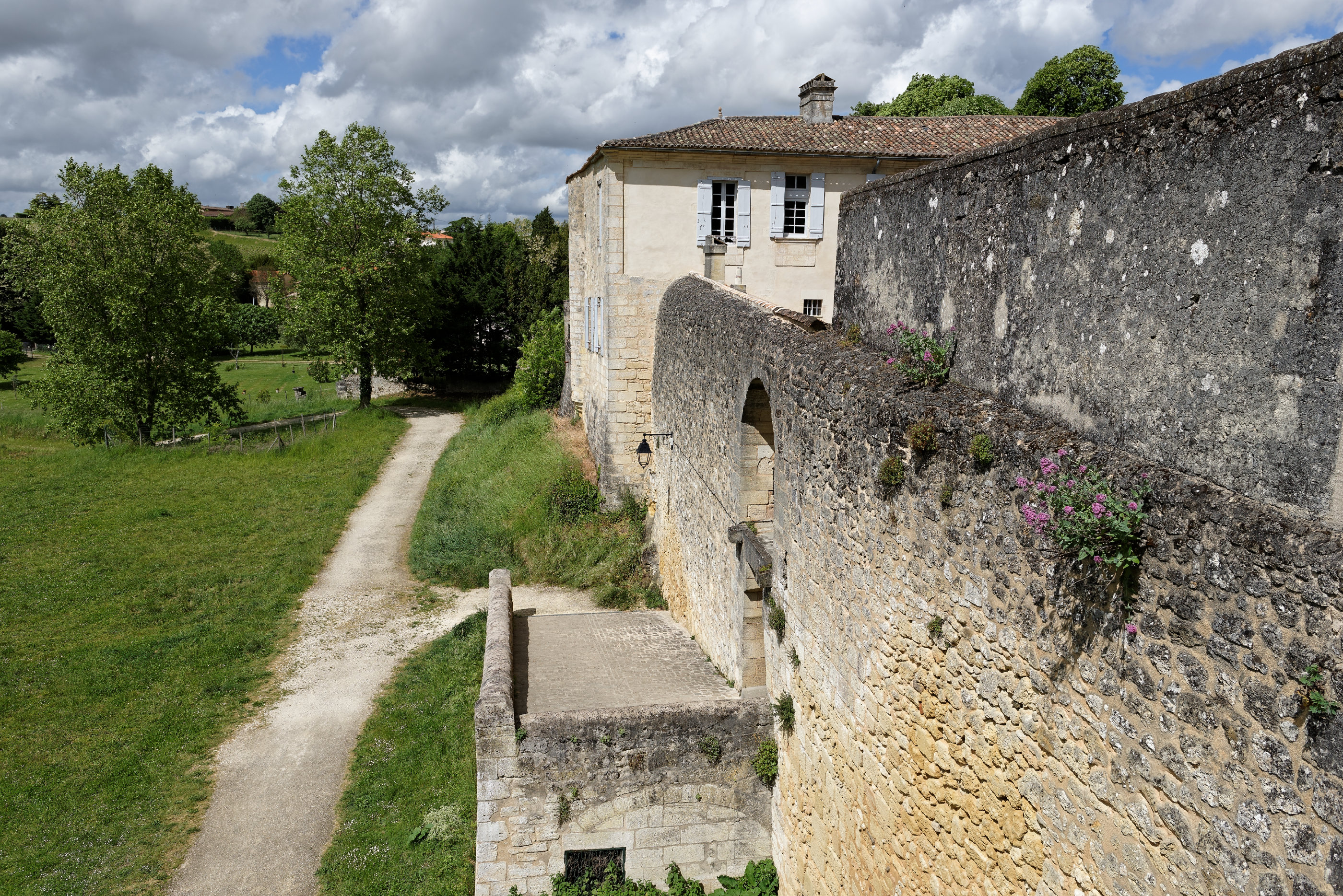170506-Bourg sur Gironde (Gironde) (44)